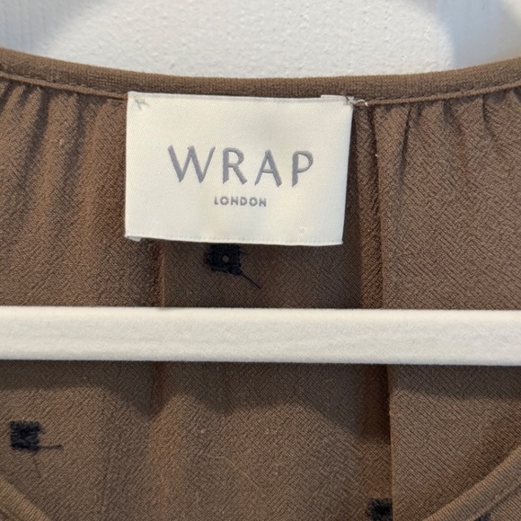 Bohemiam Top, Brown with Black Embroidery, Size 18 US, from Wrap London - Picture 9 of 10
